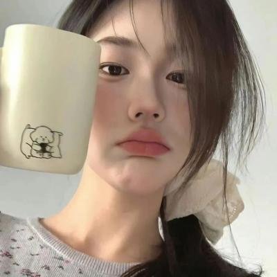 纸月亮